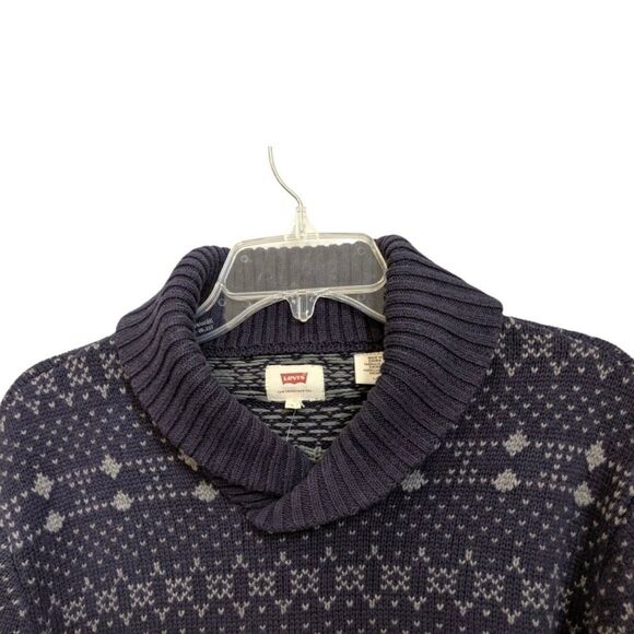 NEW LEVIS Nevy Gray Thick Sweater Men’s Size Large Varsity Collar Winter Pattern - Picture 2 of 6